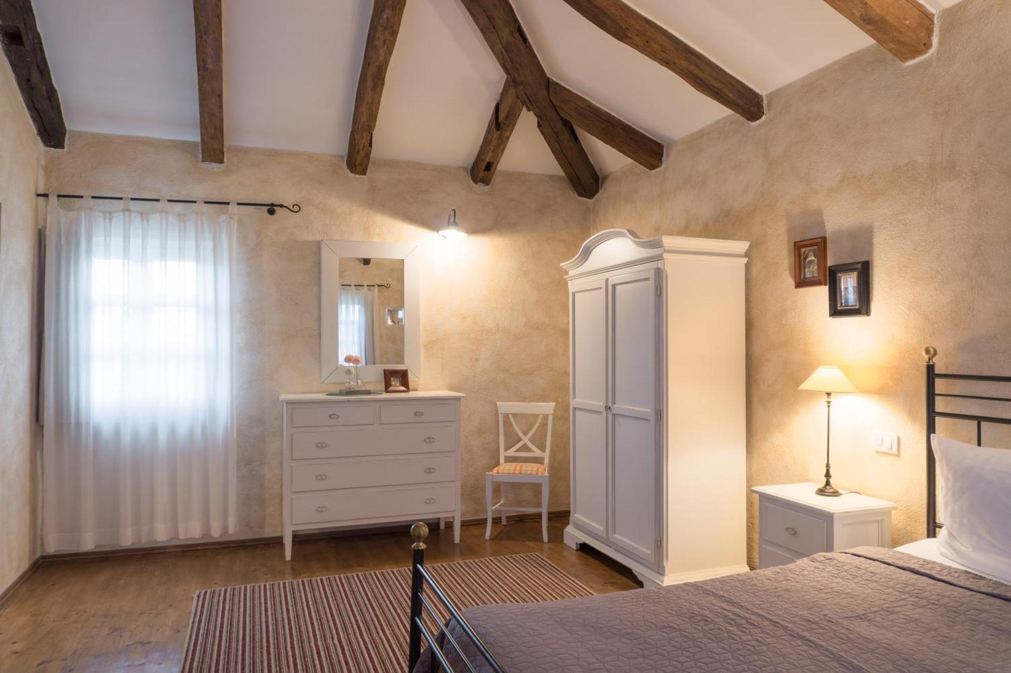 Villa Melissa - Istrisches Steinhaus Mit Pool In Guter Lage Sveti Lovreč Pazenatički Εξωτερικό φωτογραφία