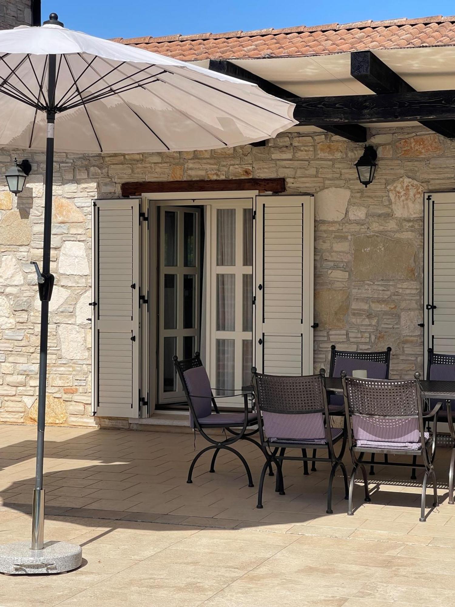 Villa Melissa - Istrisches Steinhaus Mit Pool In Guter Lage Sveti Lovreč Pazenatički Εξωτερικό φωτογραφία